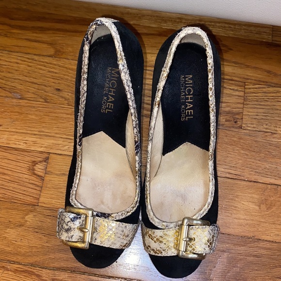 Michael Kors Heels - Picture 3 of 6